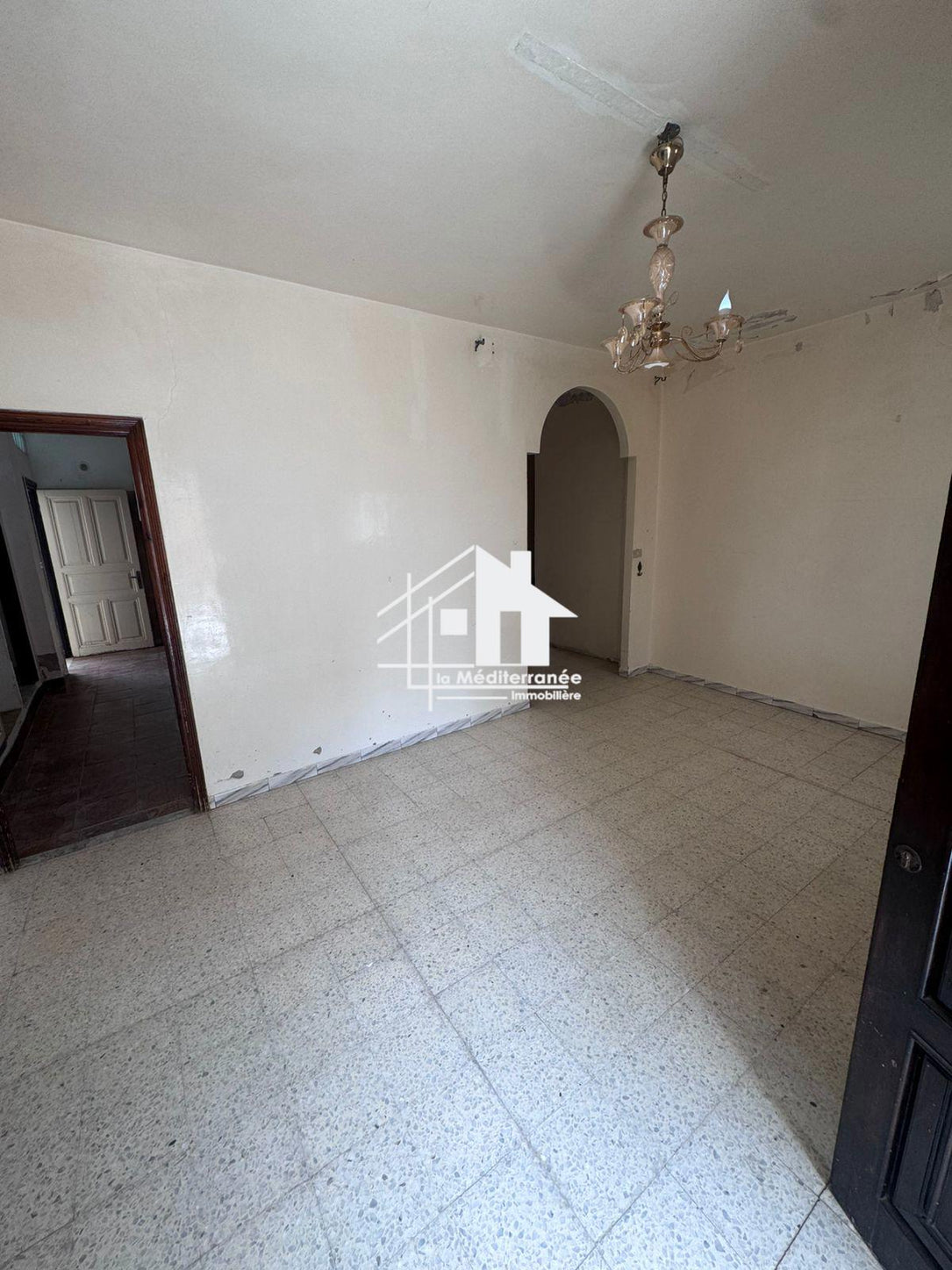 A louer étage de villa S+2 Rdc  à khaznadar