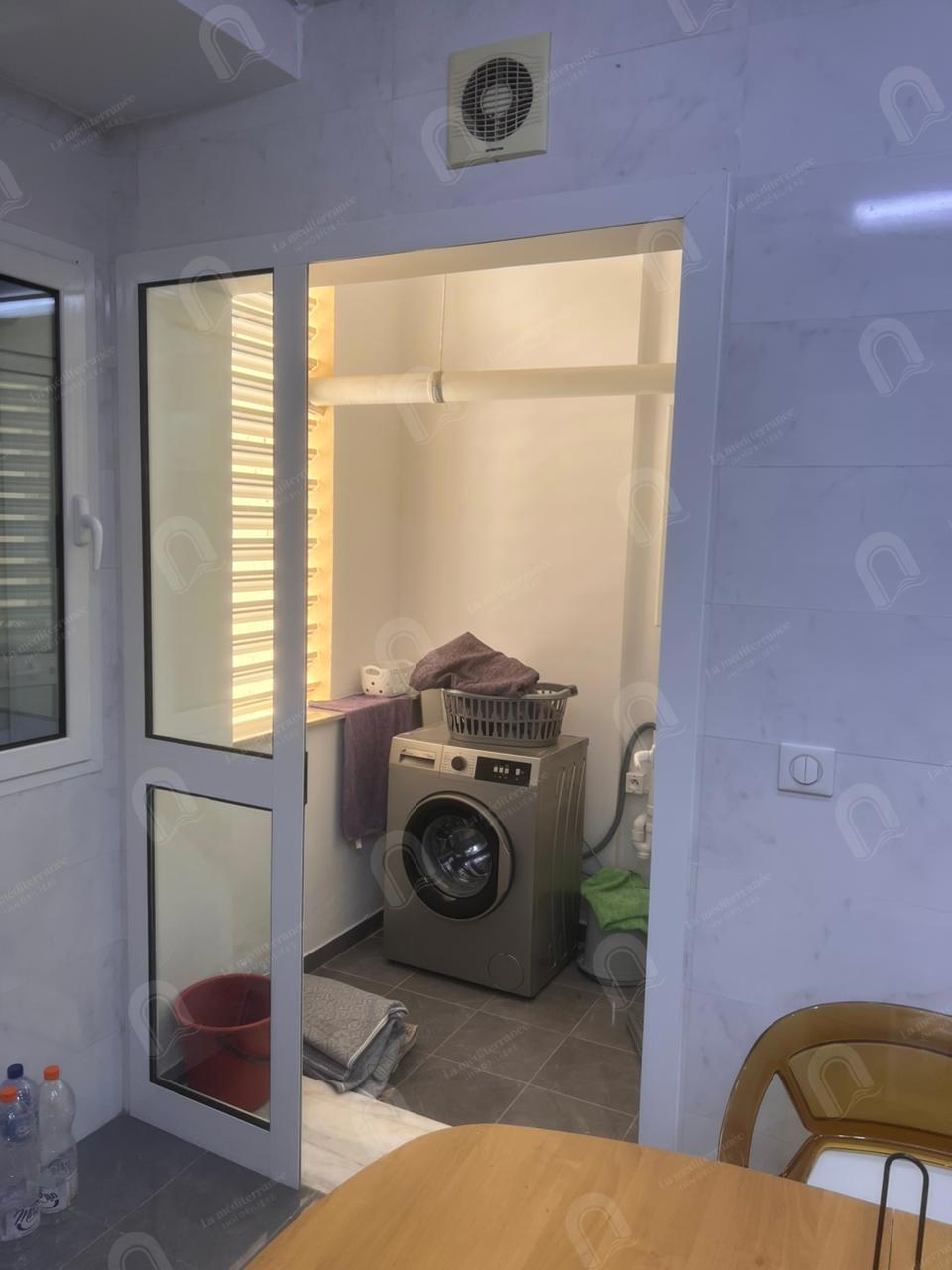 Appartement S+3 aux berges