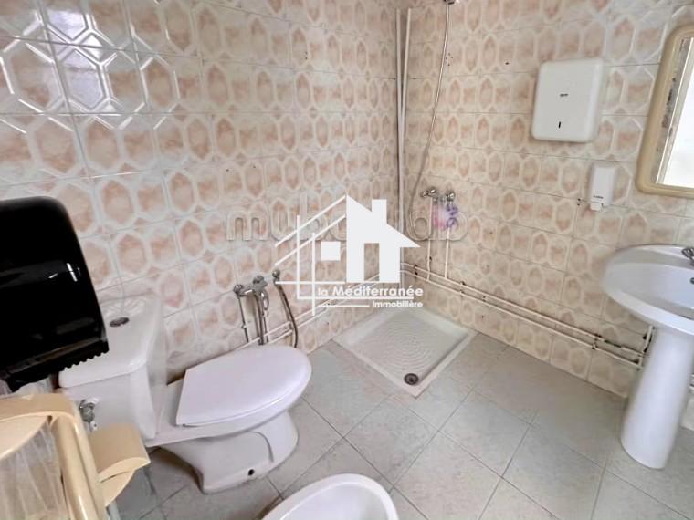A louer villa à usage bureautique H+5  à Lafayette