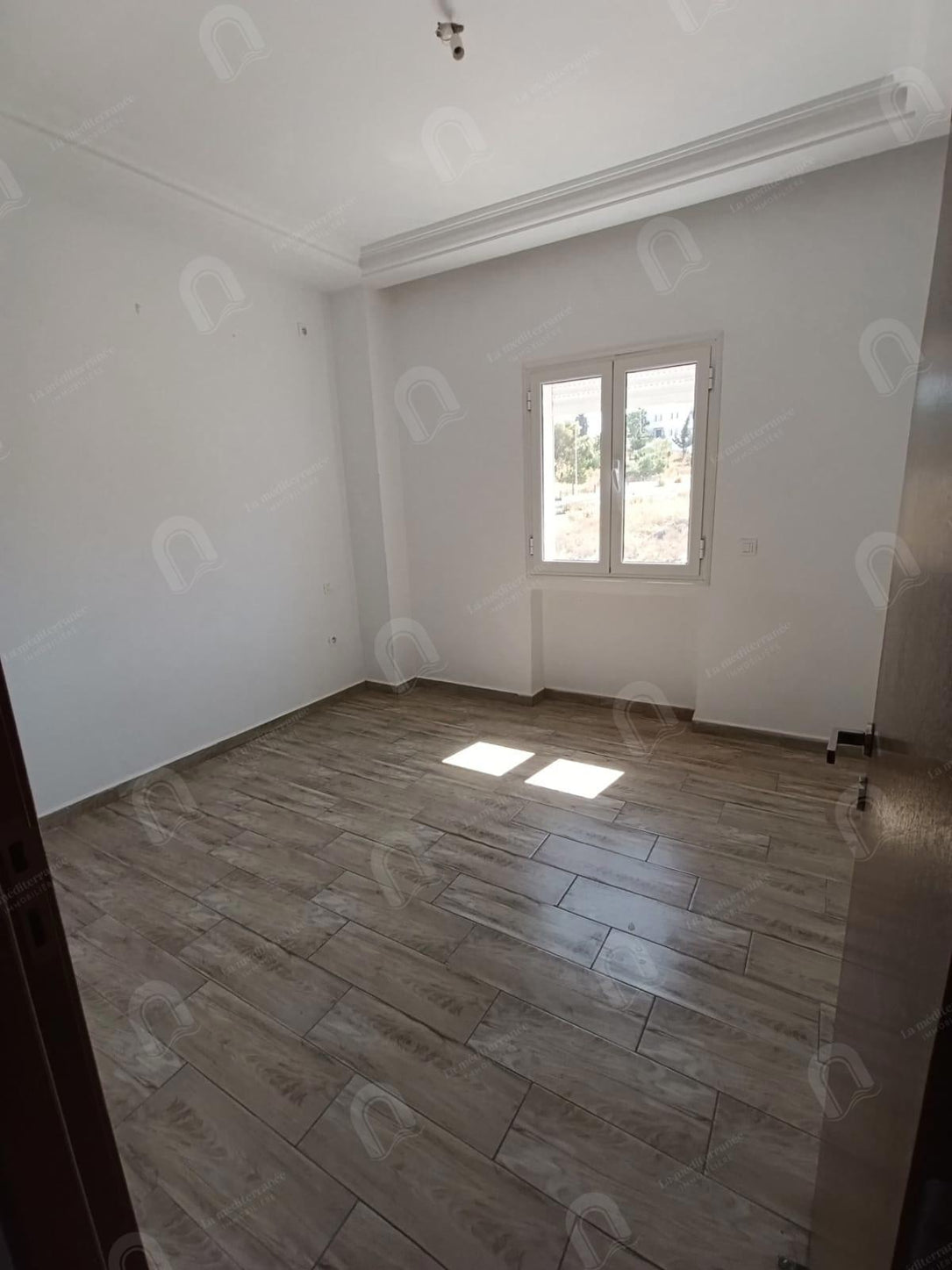 A louer un appartement s+2 à jardin d'el menzah 2