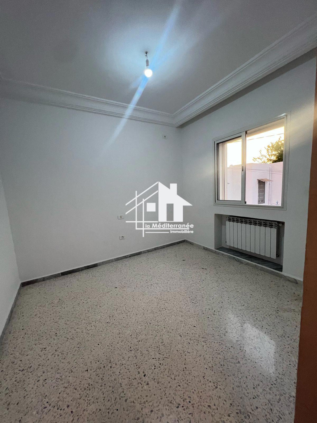 A louer étage de villa S+2 à manouba