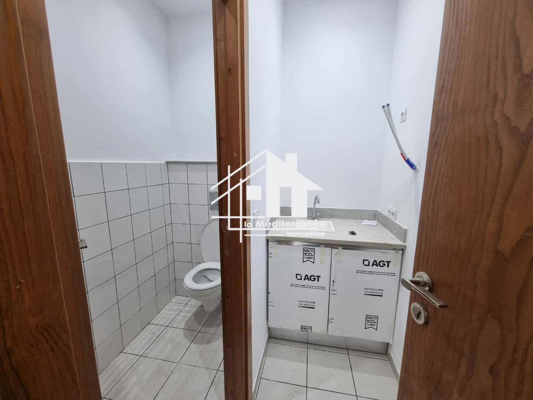 A louer bureau h+1 au centre ville Tunis