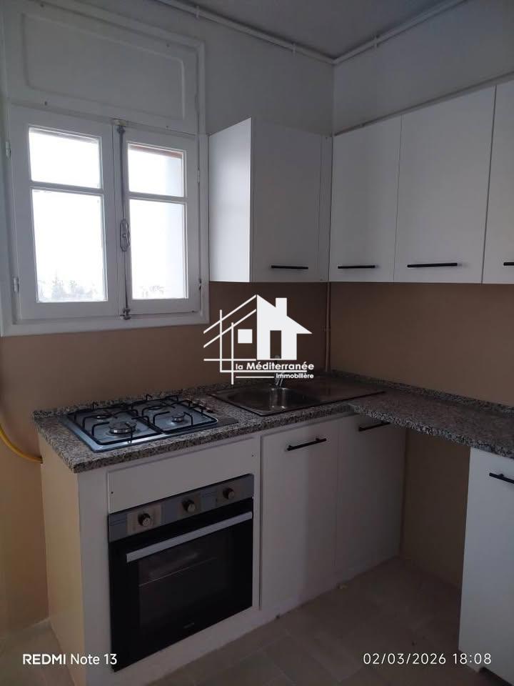 A louer appartement S+3 hst à El Manar 2