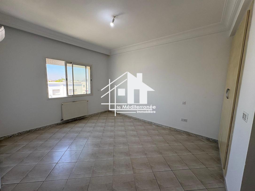 Appartement S+3 au Lac 2