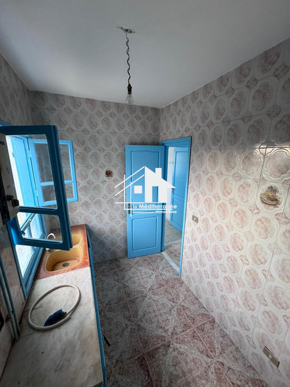 A louer un étage de villa S+2 au Bardo