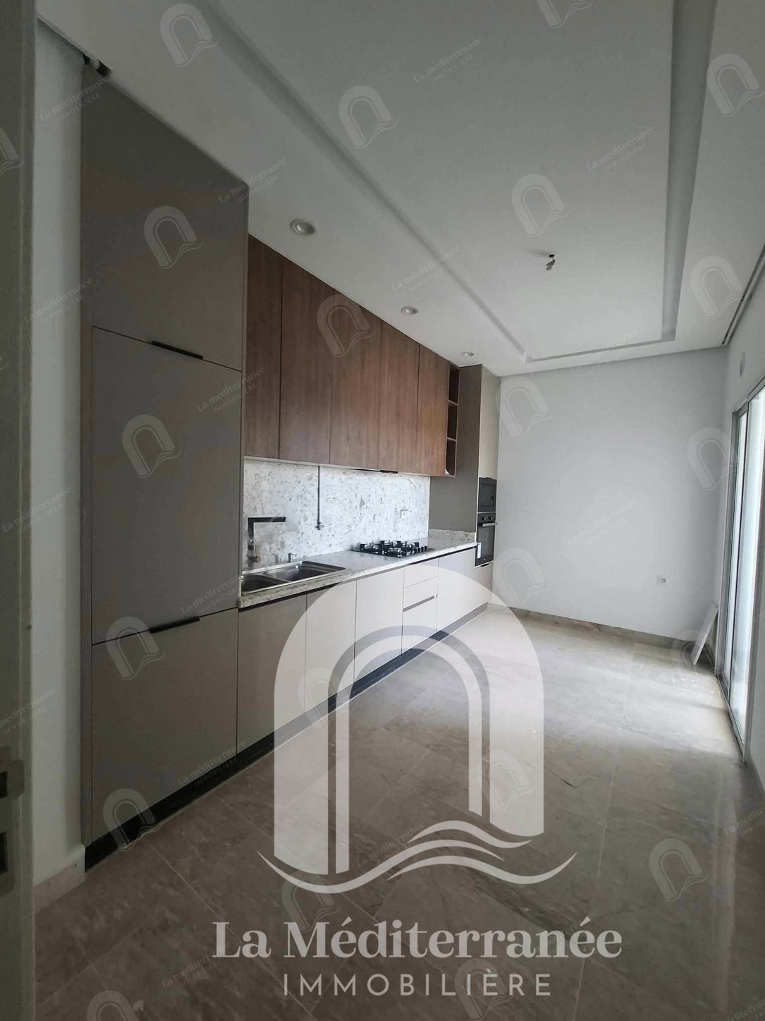Appartement à Mégrine coteau