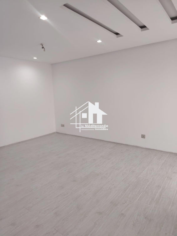 A louer un appartement s+1 manzah 9 c