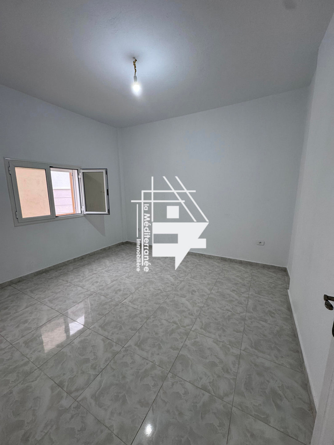 A louer appartement s+1 a cité haras bardo