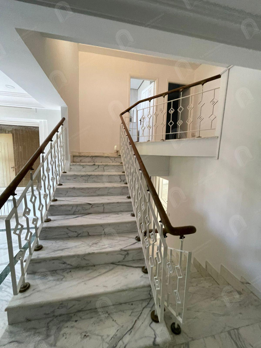 a louer villa a menzeh 1