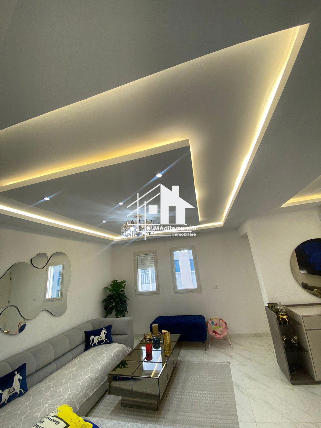 A vendre appartement S+3 hst au bardo 2