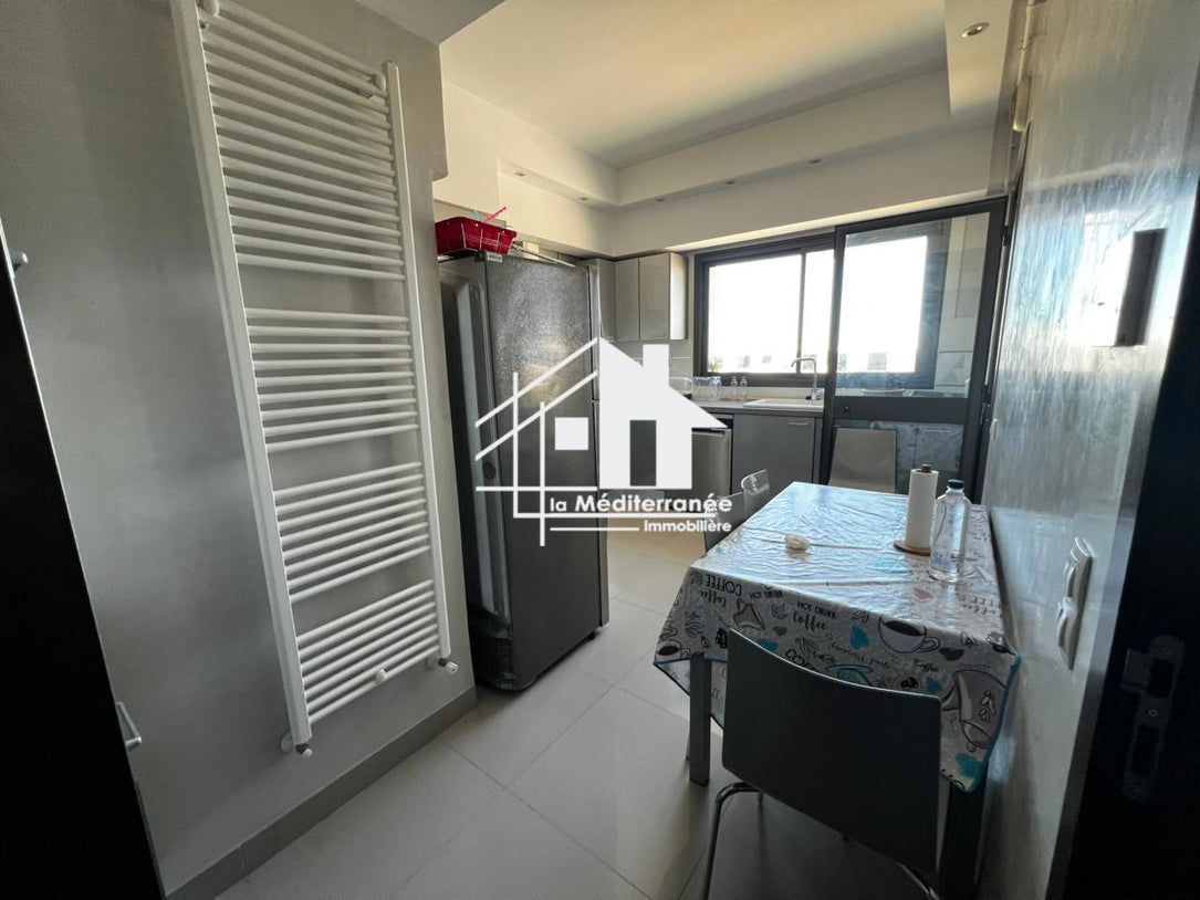 Appartement s3 meublé a louer  a Ain zaghwen