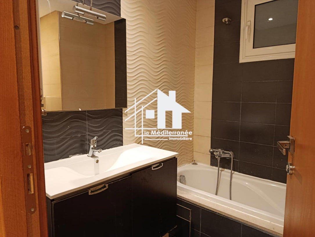 un appartement S+3 jardin de carthage