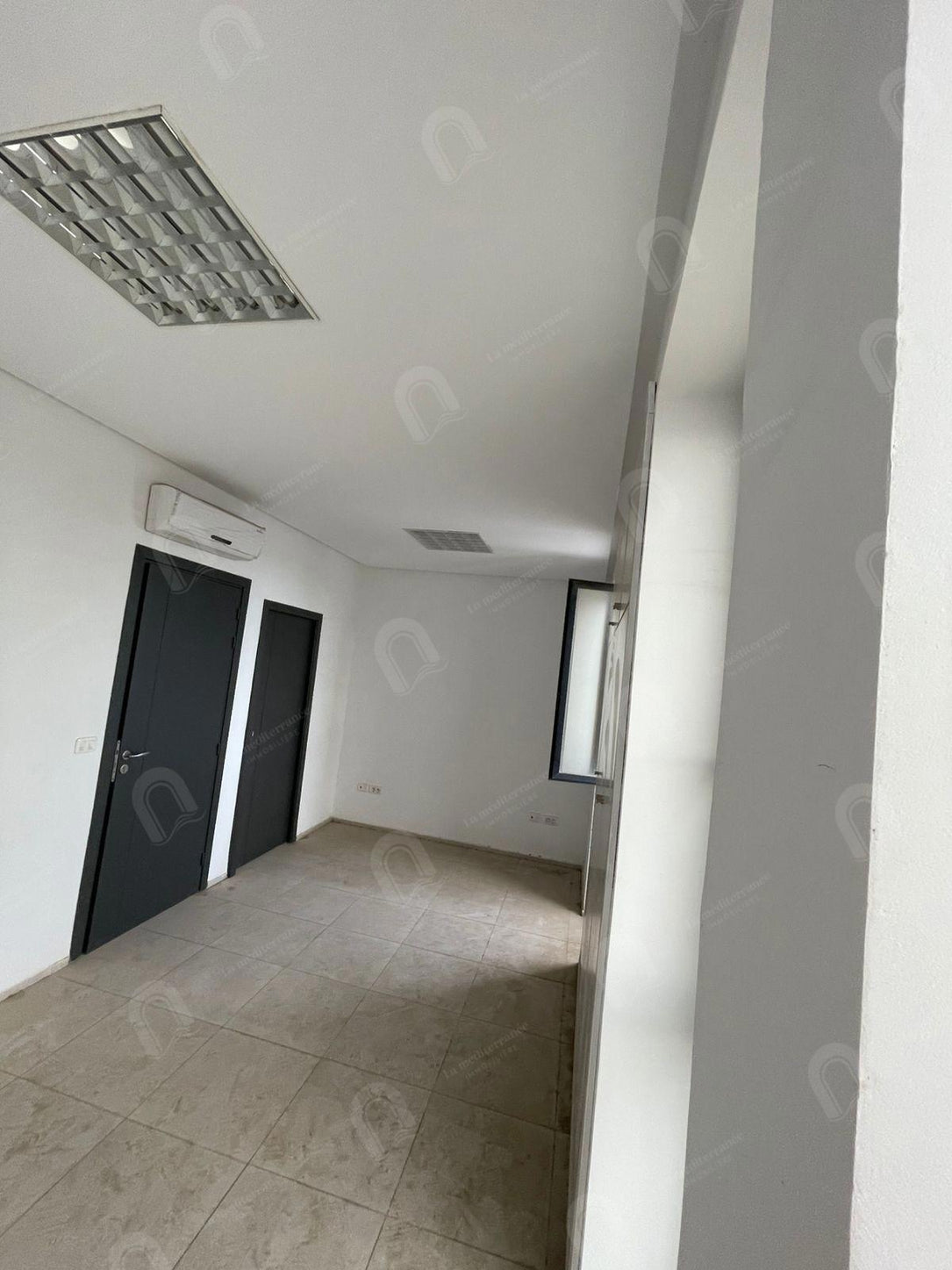 A vendre Bureau H+1 au bardo avenue hbib borguiba