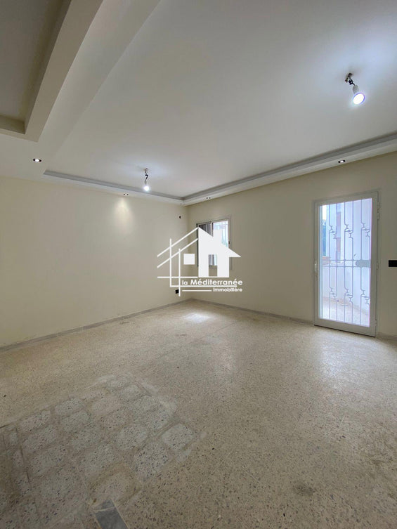 A louer appartement S+3 à El manar 1