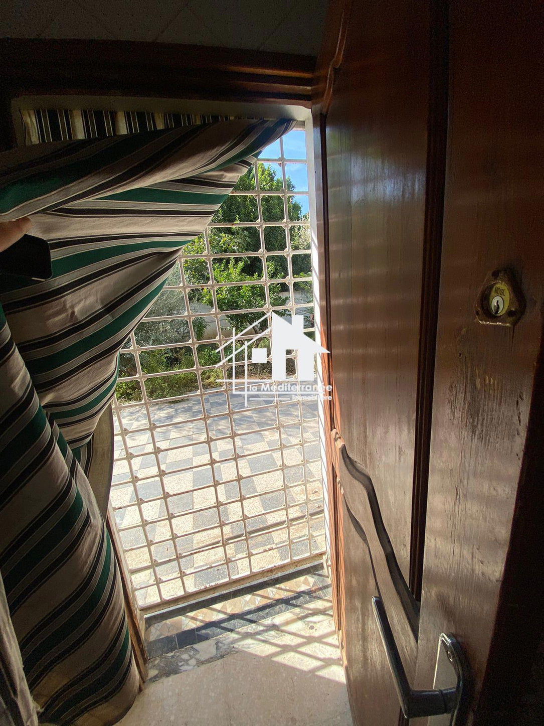 A louer étage de villa S+2 au bardo