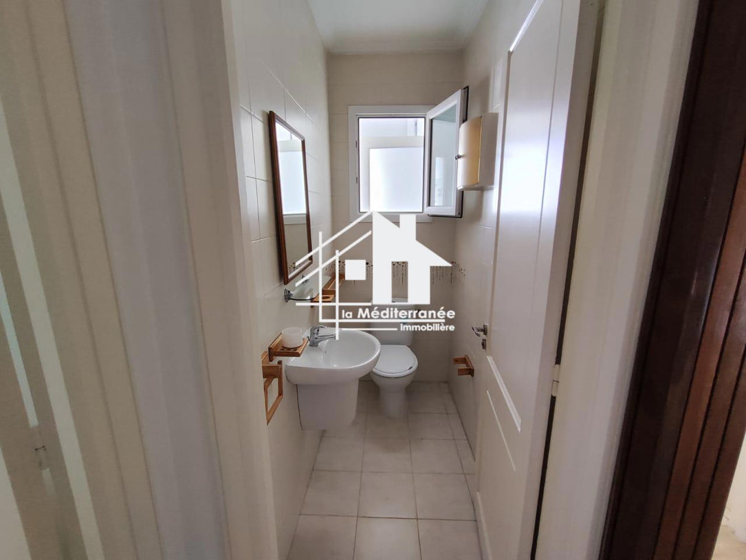 A vendre S+3 a Dar Fadhal, La Soukra