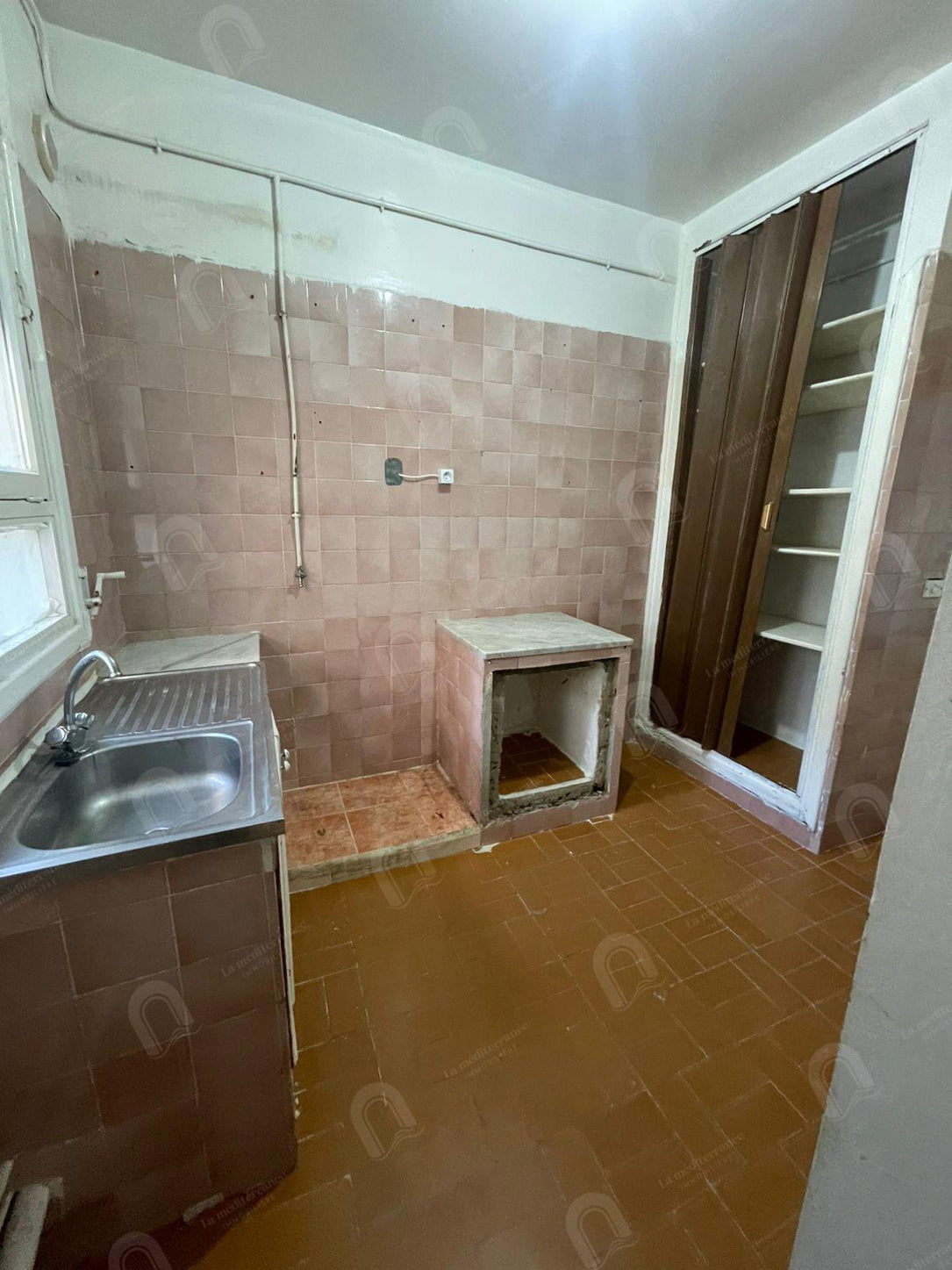 a vendre  un appartement s+2 a menzeh 8