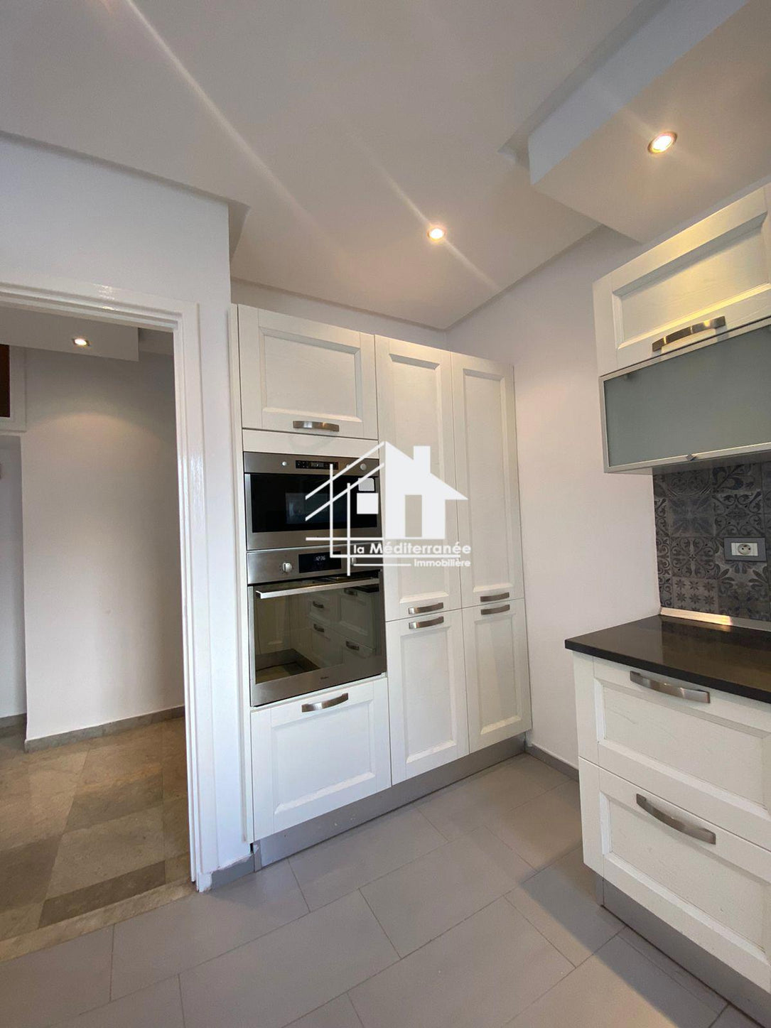 A louer appartement S+2 hst au bardo 2