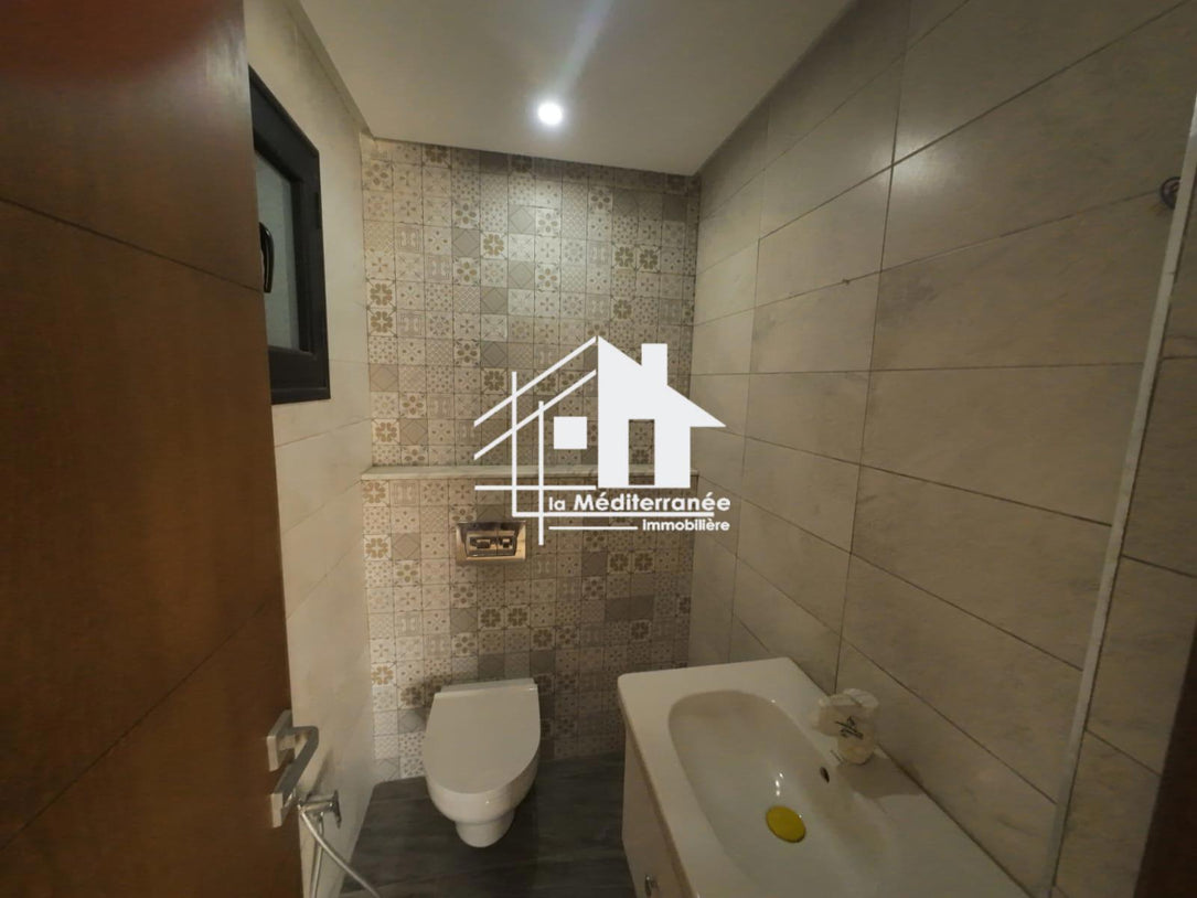 A vendre appartement S+3 HST à Manouba