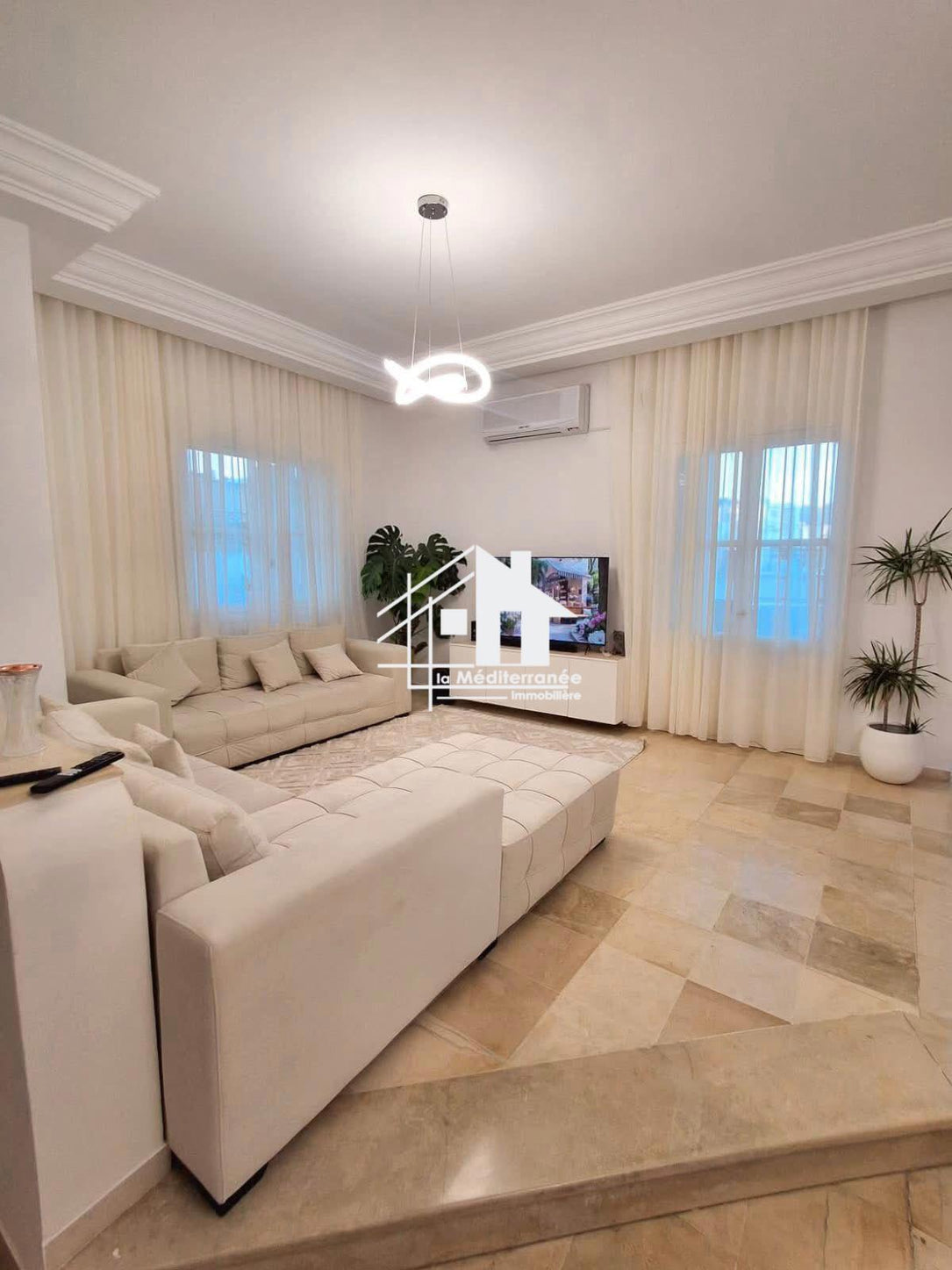 A louer un appartement s+2 à jardin d'el menzah 2