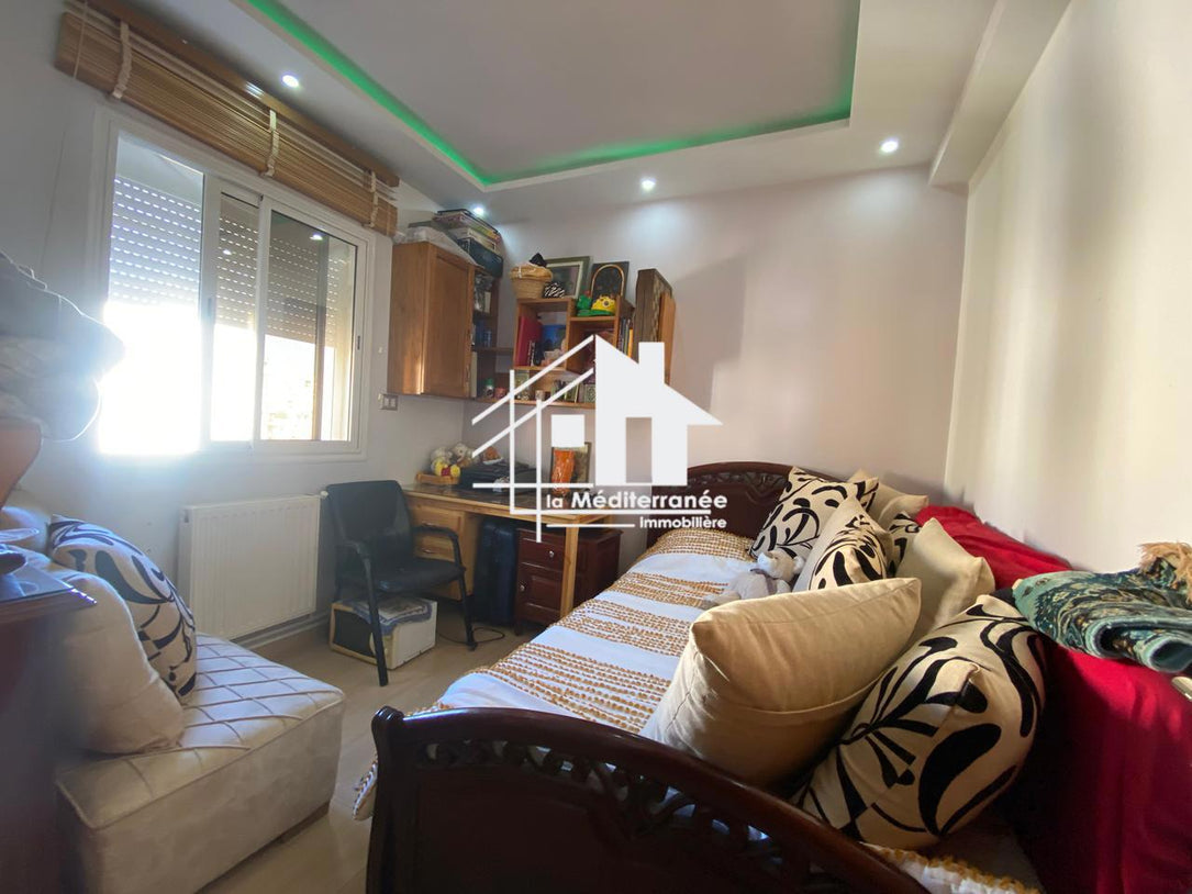 Appartement S+3 à vendre à El Menzah 9B