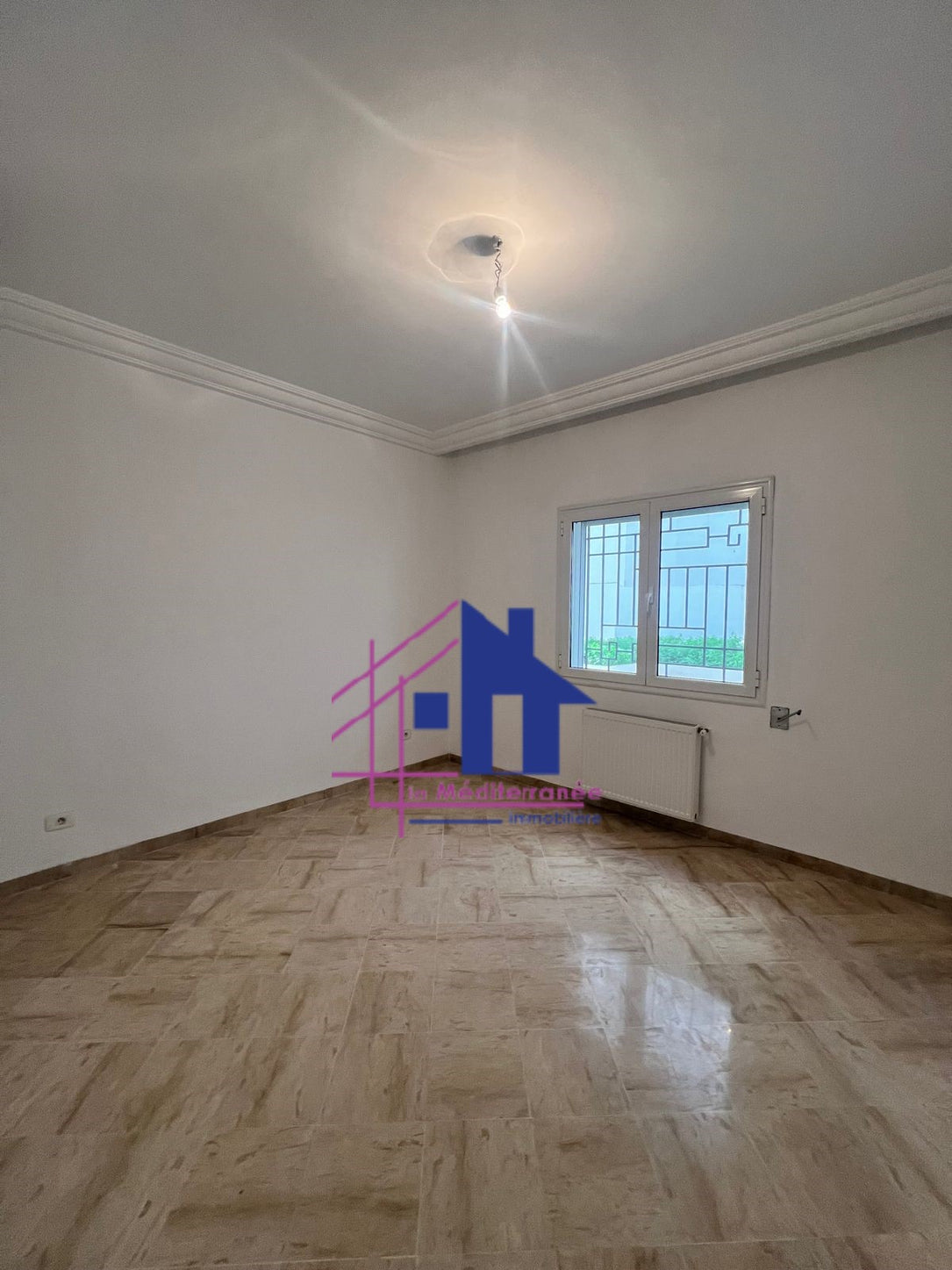 A louer appartement S+2 à la Soukra