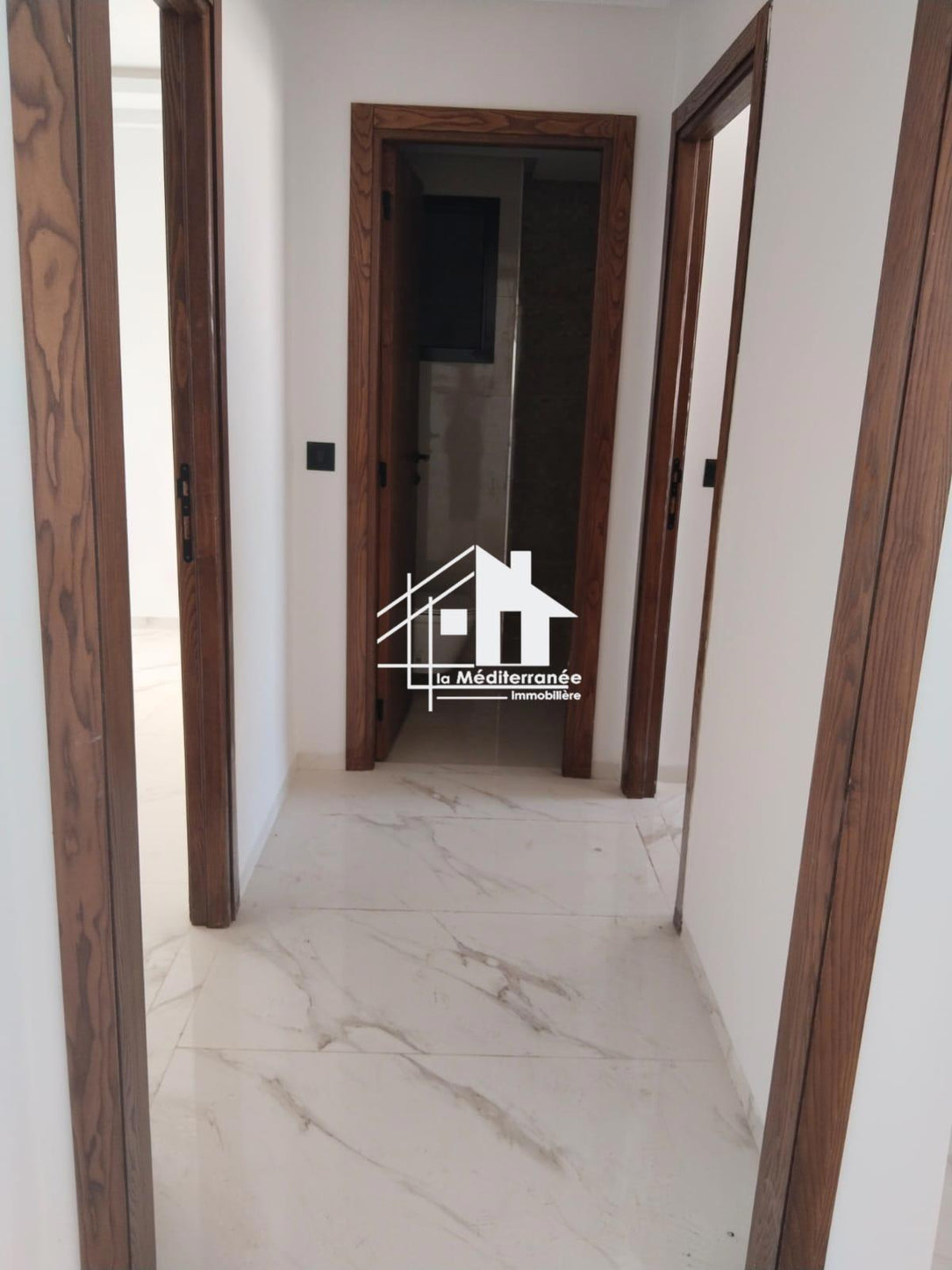 Un appartement S+2 a L 'aouina