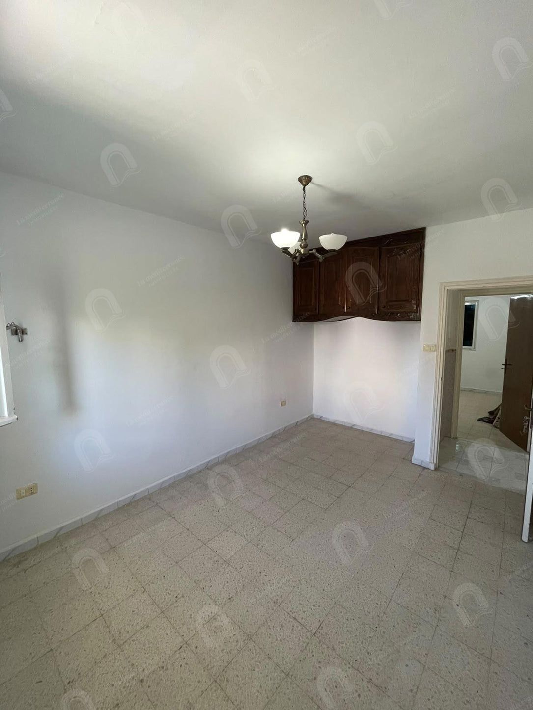 A vendre un appartement 2S+3 à khaznadar