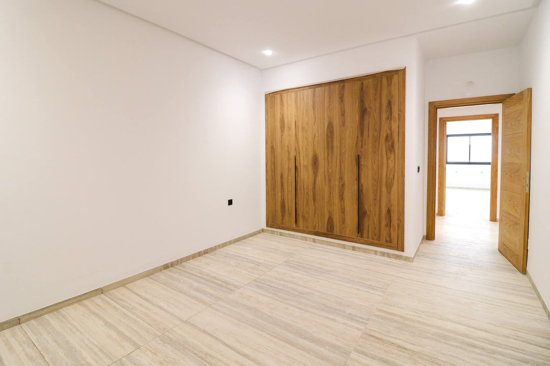 A vendre S+1 neuf a la Soukra