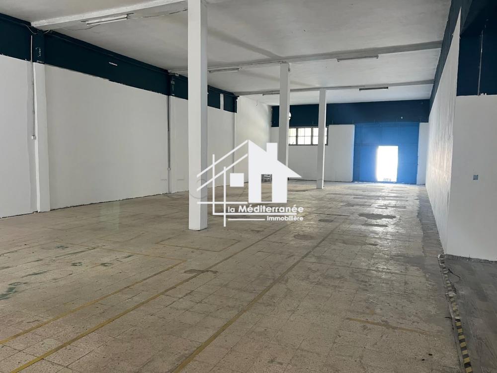 A louer un dépôt à Ezzahra