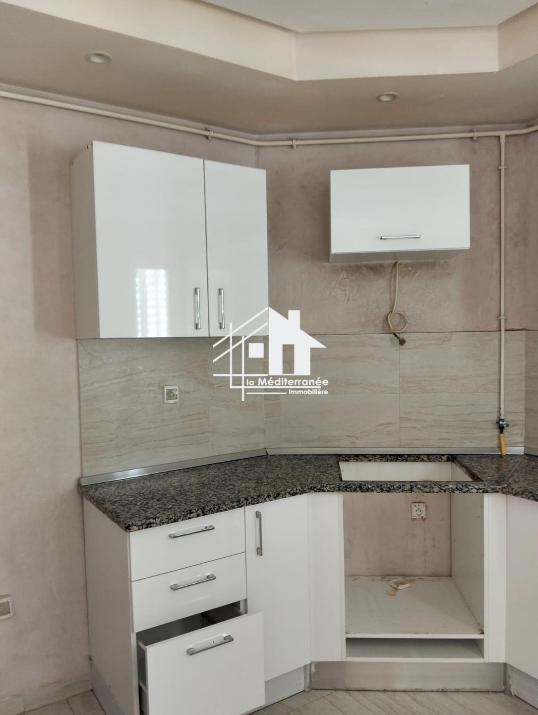 Un appartement S+3 jardin de carthage