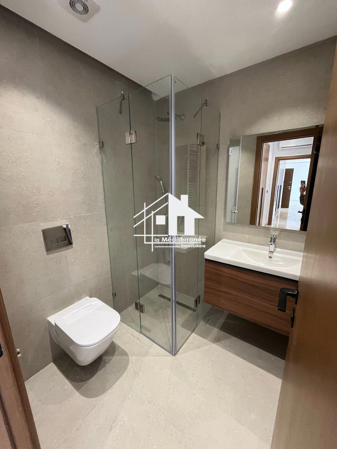 A vendre un appartement S+2 à Jardins de Carthage