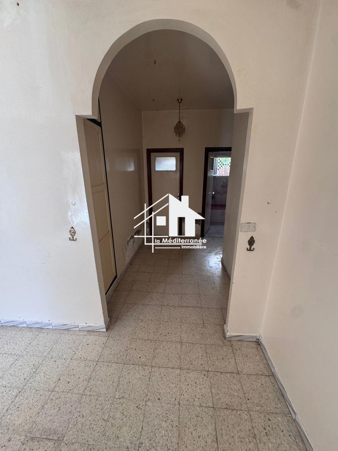 A louer étage de villa S+2 Rdc  à khaznadar