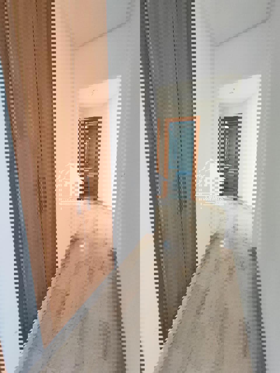 A vendre S+2 a cité Wahat