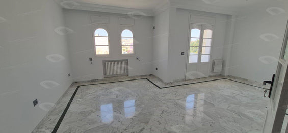 à louer un appartement s+2 à cité Ennasr
