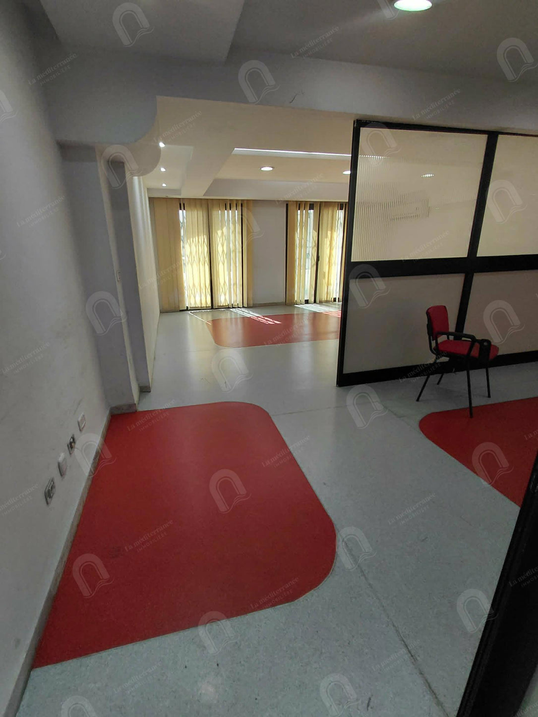 A louer bureaux neuf h2/h3/h4 au centre ville Tunis