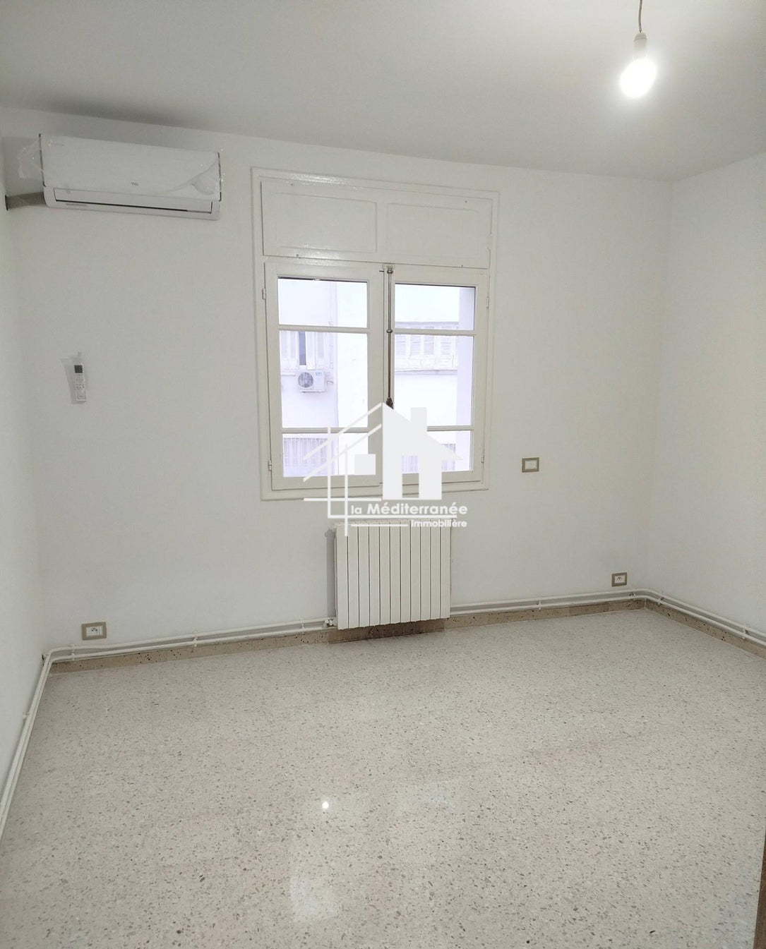 à vendre un appartement s+3 au Manar 2