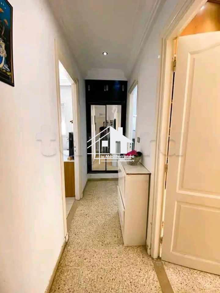 a vendre un appartement S+2 El waha