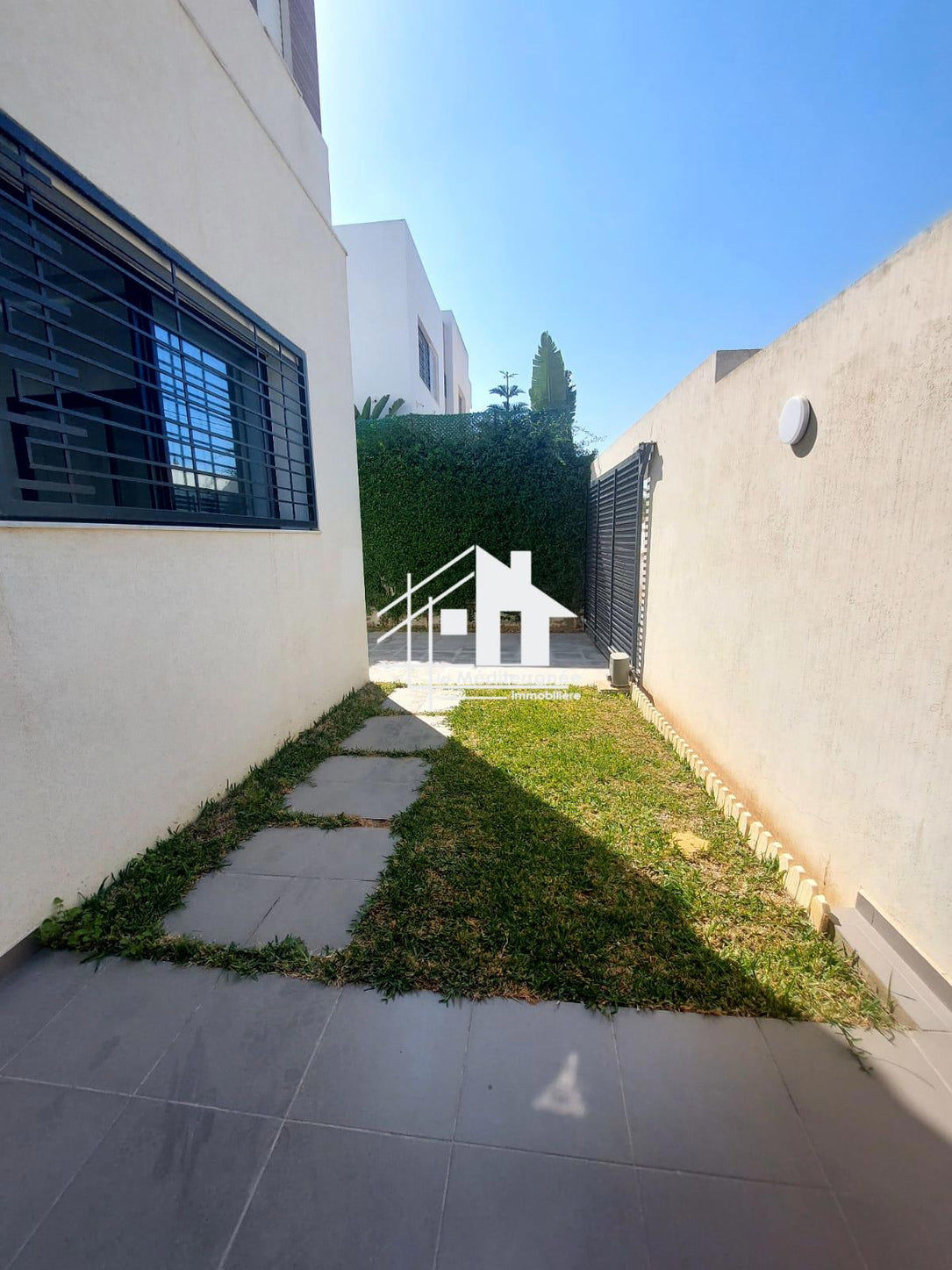 A louer villa S3 à chotrana 1