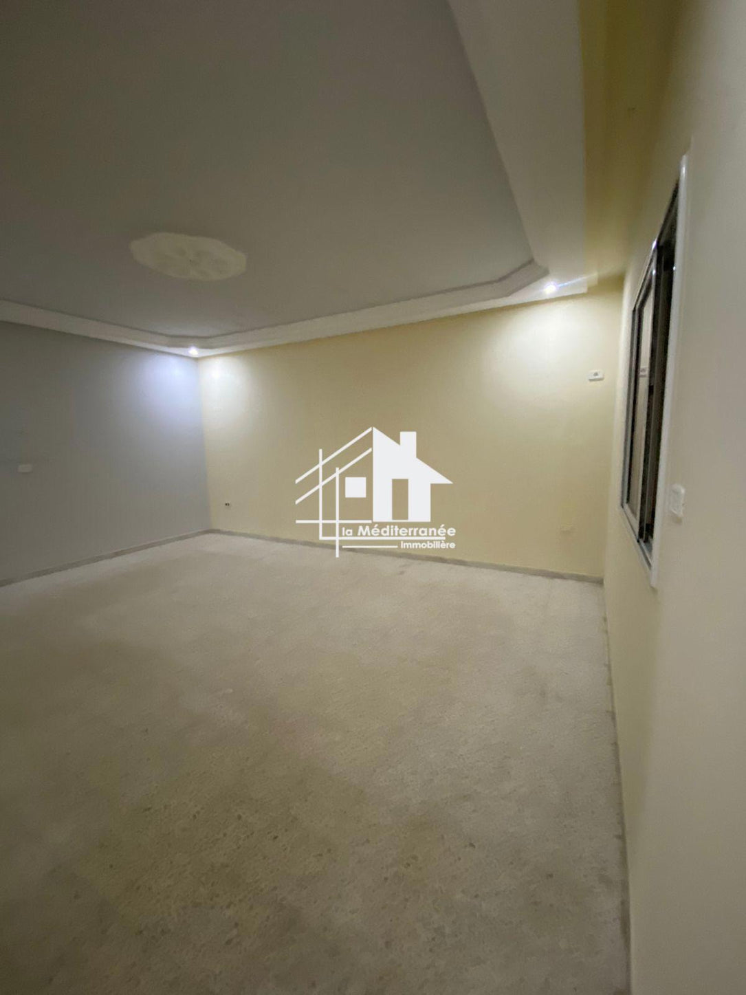A louer étage de villa S+3 à Ksar Said