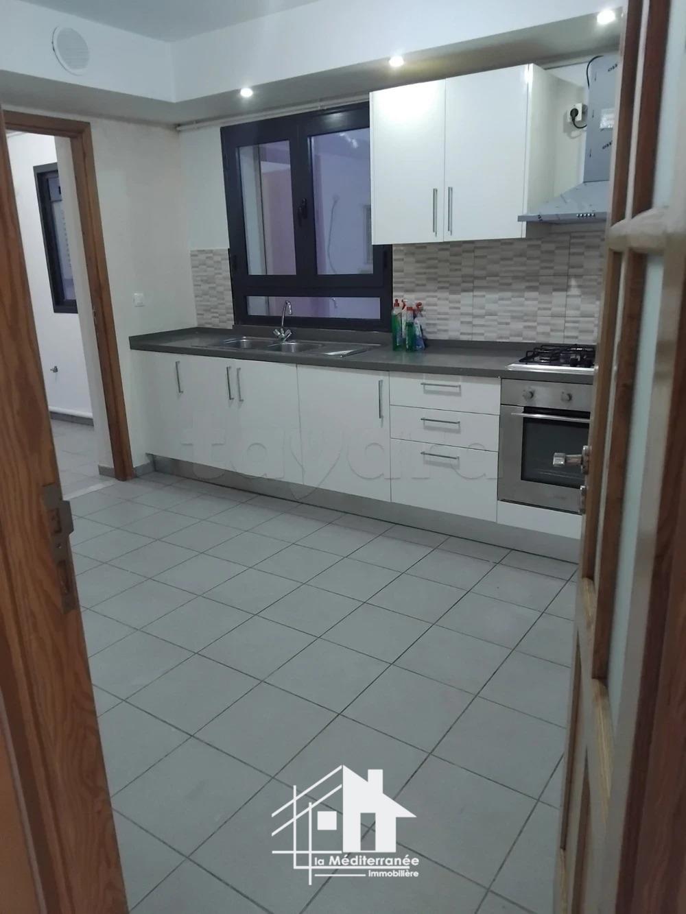 A louer appartement S+2 à jardin el menzah 2