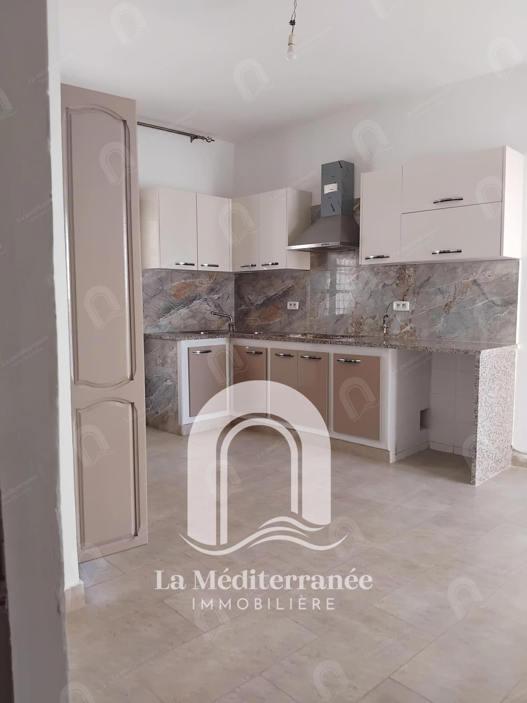 Étage de villa Rades Meliane