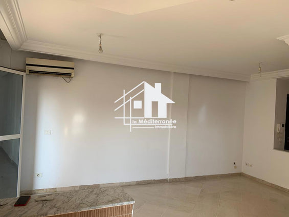 A  Vendre appartement S+1 a boumhal