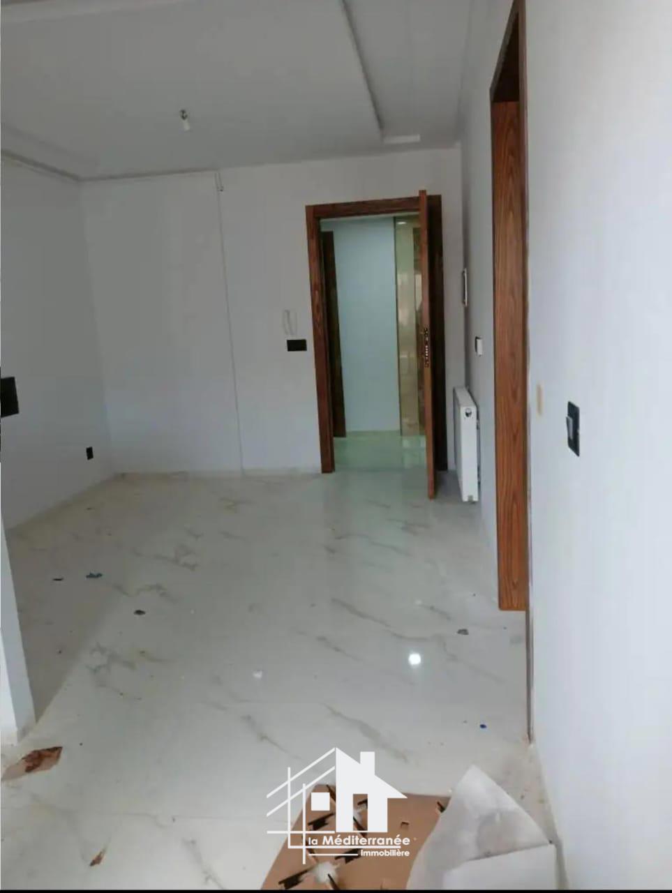 A vendre appartement S+1 à Ain Zaghouan