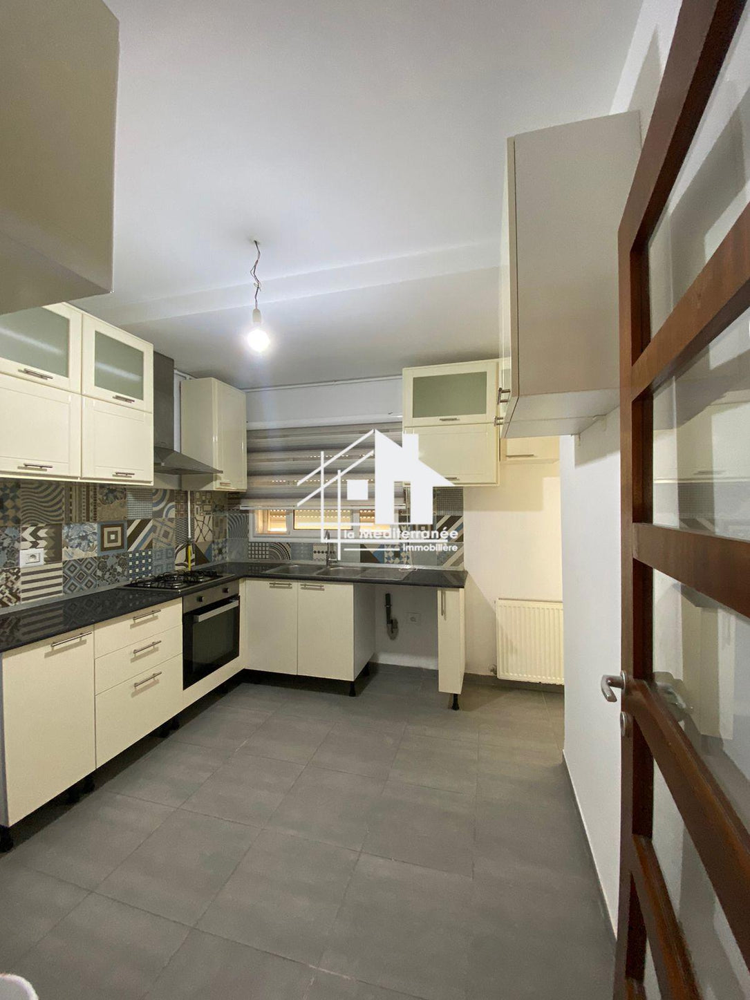 A louer appartement S+2 hst à diar ben mahmoud agba