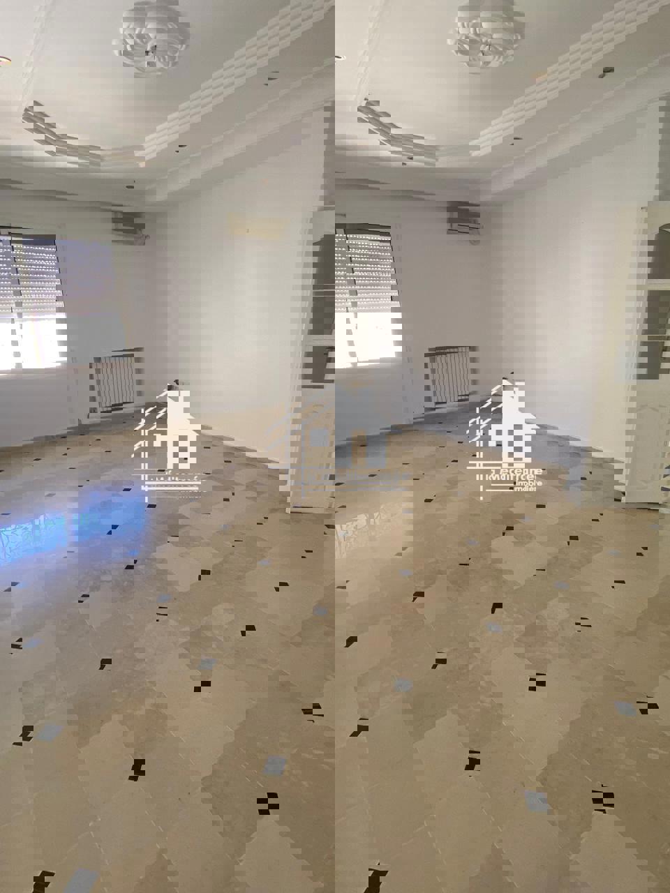 a louer étage de villa s3 au Bayrem tounsi