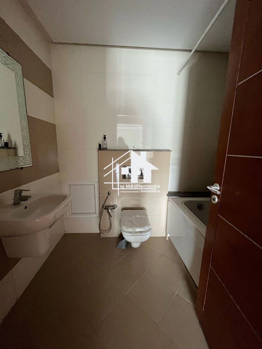 Appartement s3 HST aux jardin de Carthage