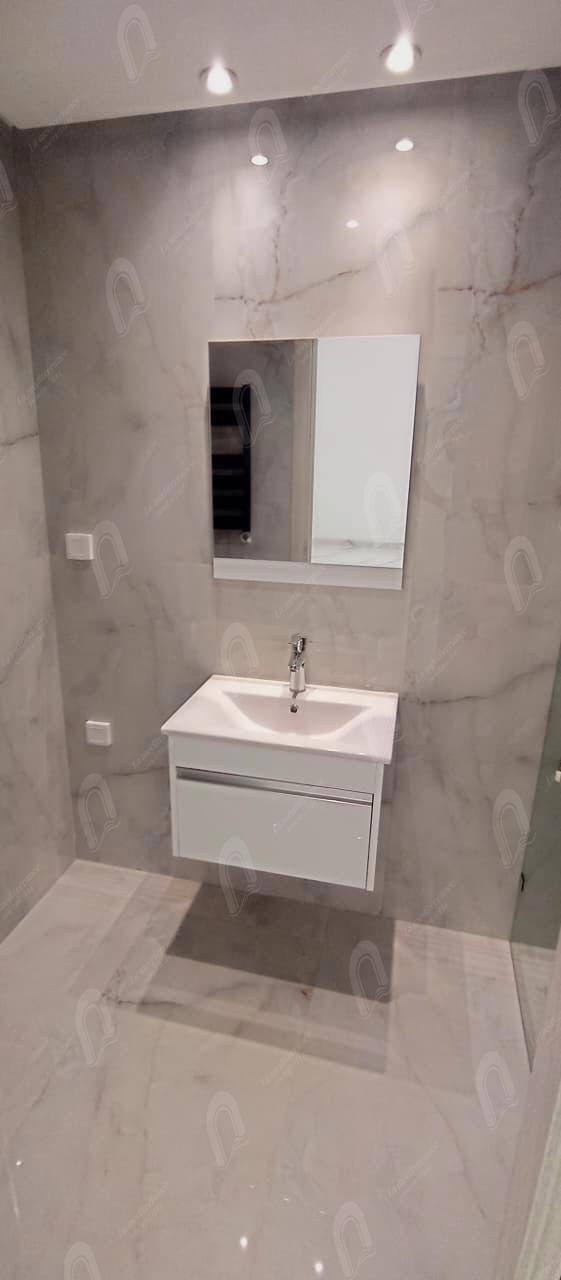 A louer un appartement s+1 à cité ennaser2