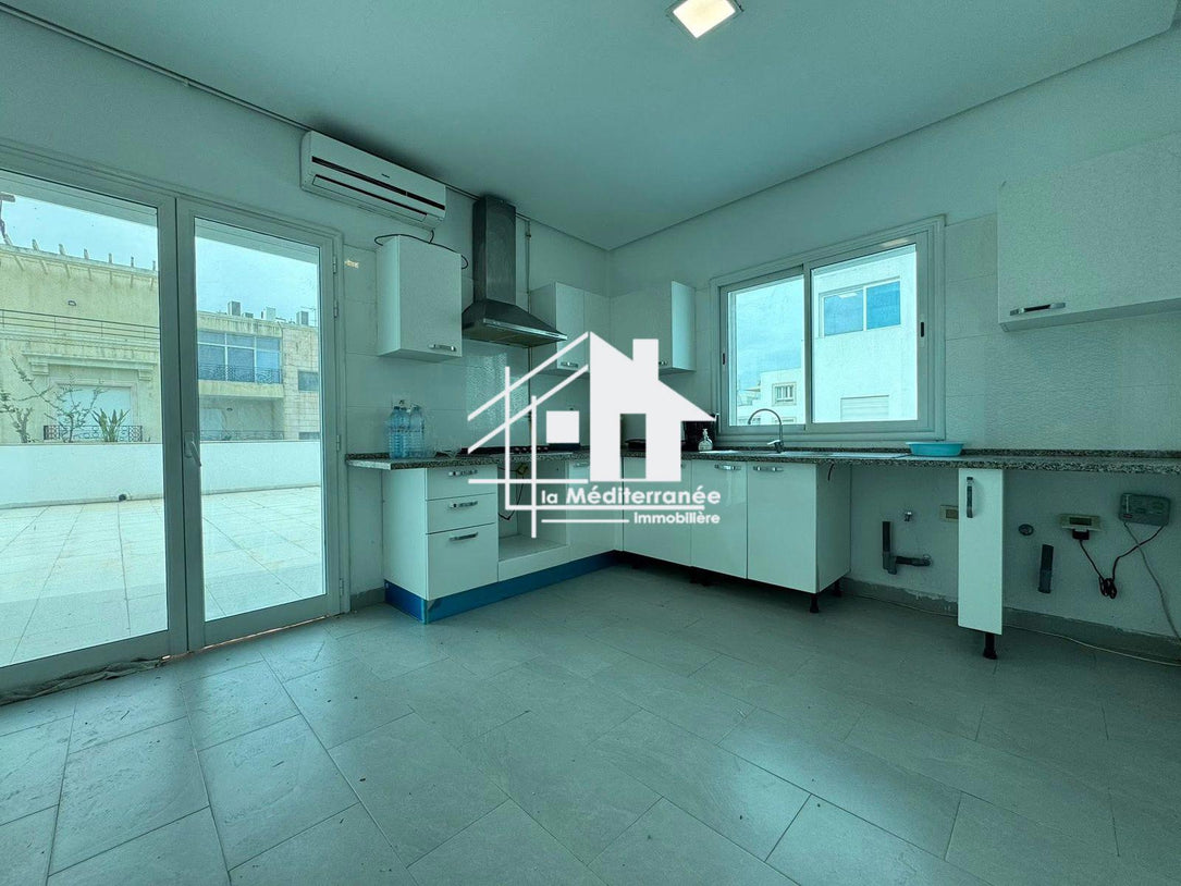 Un appartement S+3 au lac 2