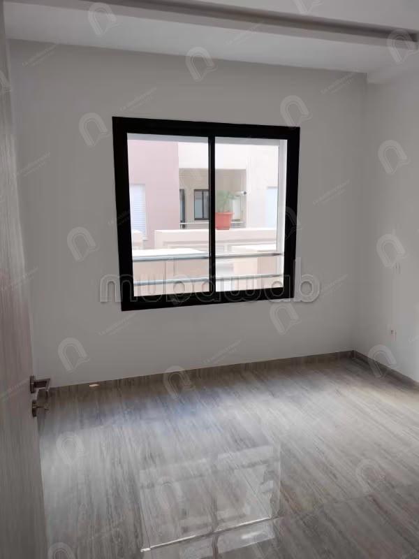 A louer un appartement S+1 hst à Ennasr 2